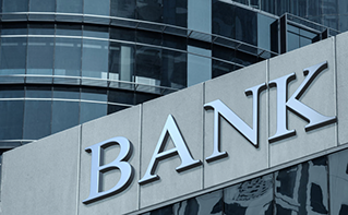 Bank building, Banking operations | DXC Technology Insights